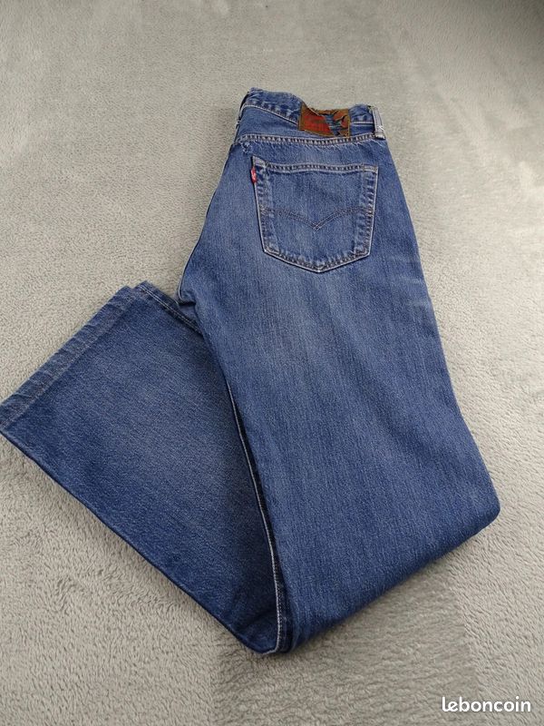 Jean Levi's 501 W32 L32 Vintage Bleu Brut / Straight Fit / Levi Strauss (image 1)
