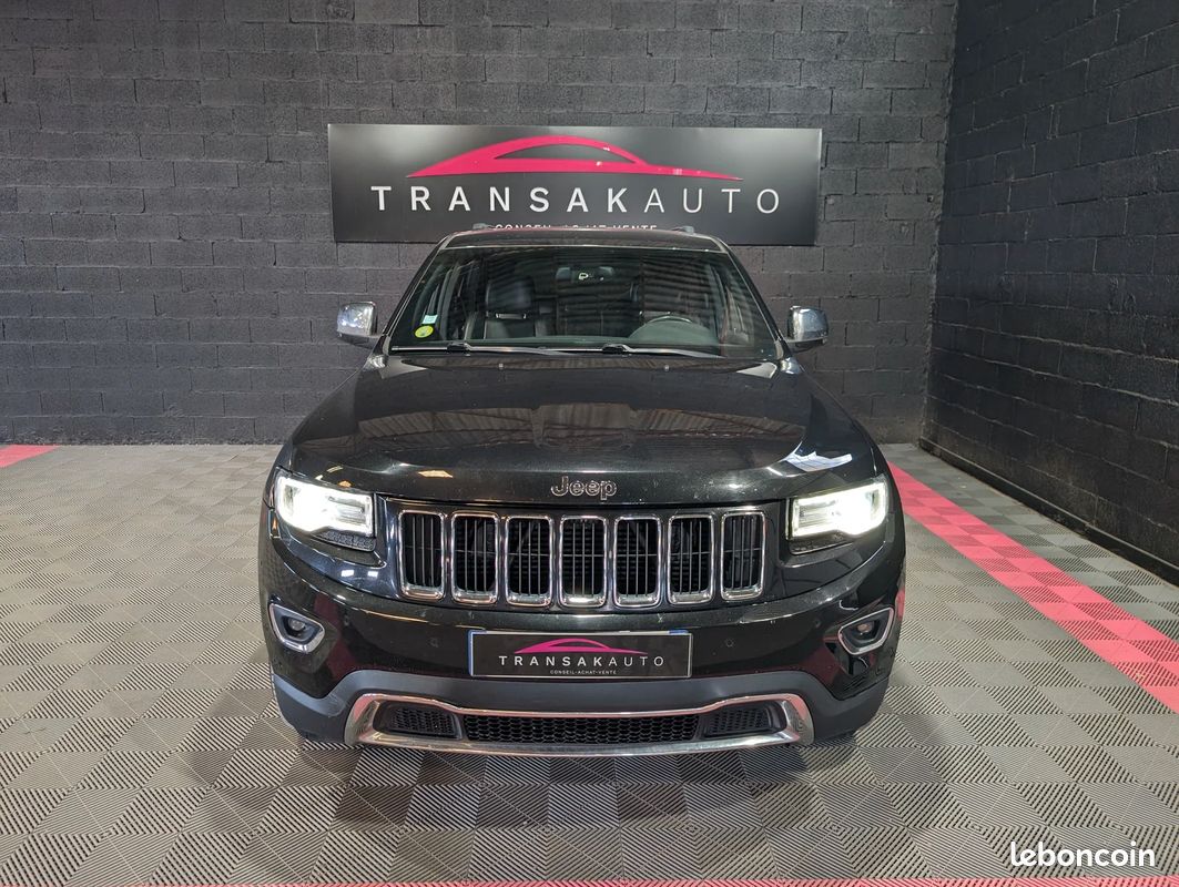 Jeep GRAND CHEROKEE 3.0 CRD 250CH Limited / CAMERA DE RECUL / CUIR / SIEGES ELECTRIQUES A MEMOIRES (image 2)