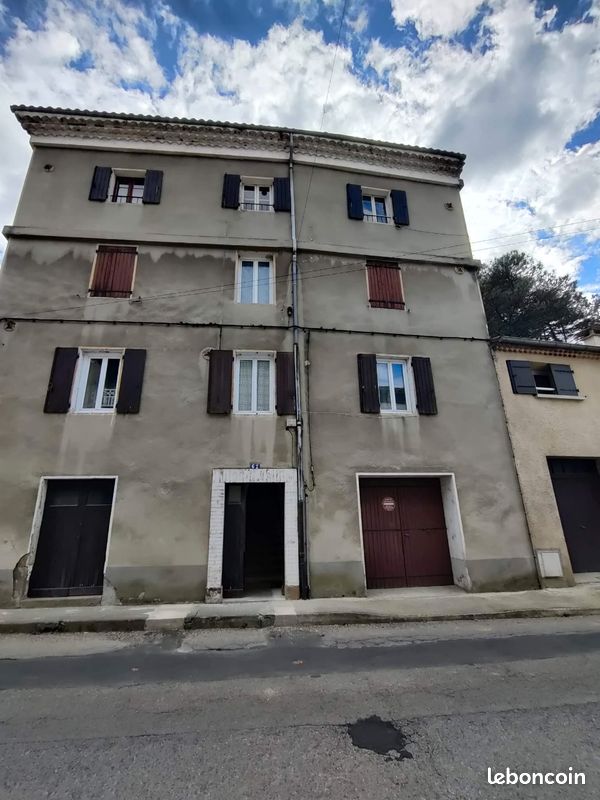 Appartement 3 pièces 65 m² · à Bessèges · 65 m² · 30 000 €