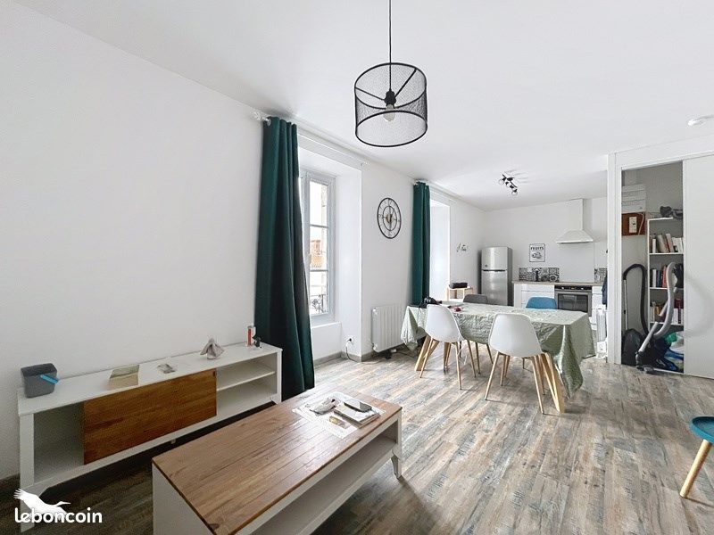 Maison 6 pièces 116 m² · à Bellevigny · 116 m² · 220 000 €