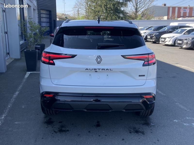 Renault Austral 1.2 E-Tech full hybrid 200ch esprit Alpine - 25 (image 7)