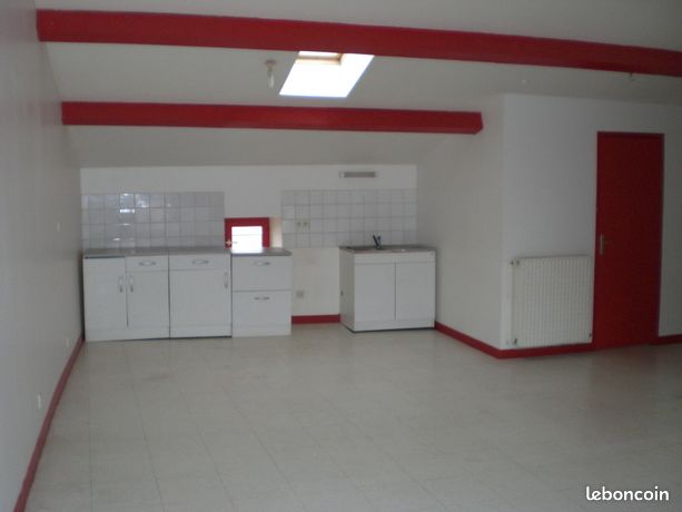 Issoire centre loue t3 60m2