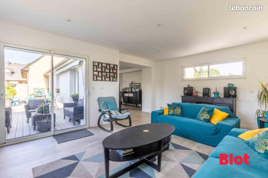 Maison 6 pièces 120 m² · à Liffré · 120 m² · 371 500 €