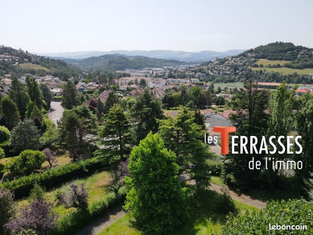 Terrain 1140 m² L'Étrat