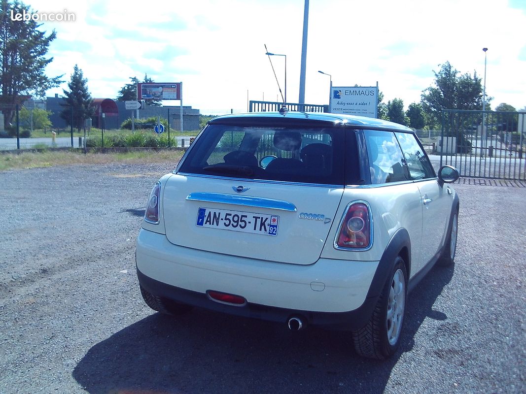 Mini Cooper D110 (image 4)