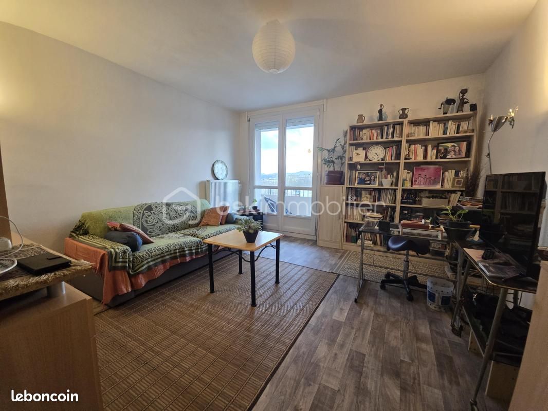 Appartement 3 pièces 55 m² · à Montélimar · 55 m² · 69 000 €