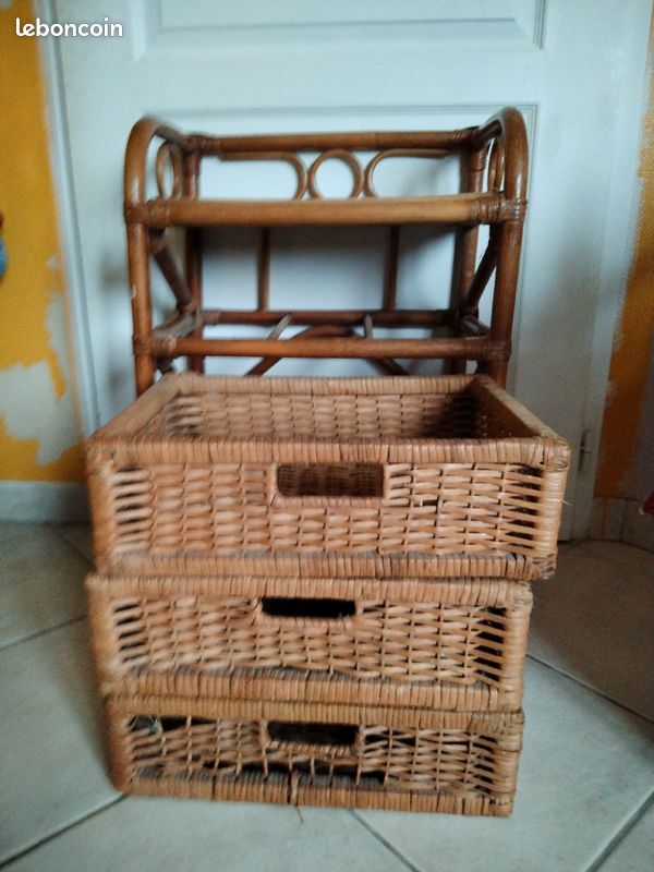 Armoire en bois état satisfaisant (image 2)