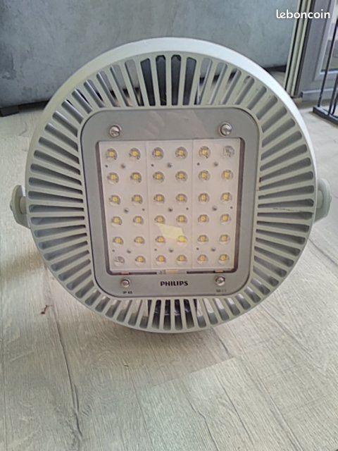 Suspension led Philips by 121p (image 1)