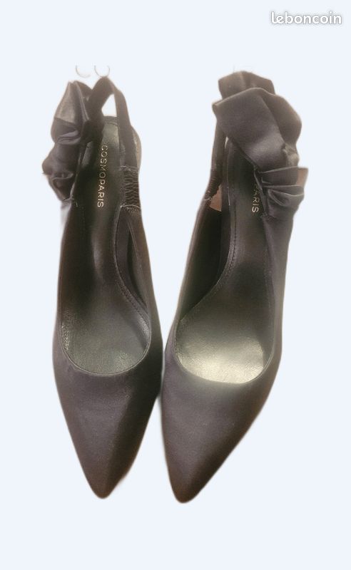 Escarpins noirs Cosmoparis (image 1)