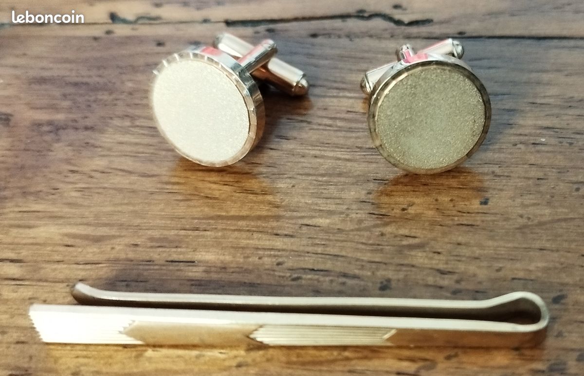 Boutons de manchettes & pince à cravate (image 3)