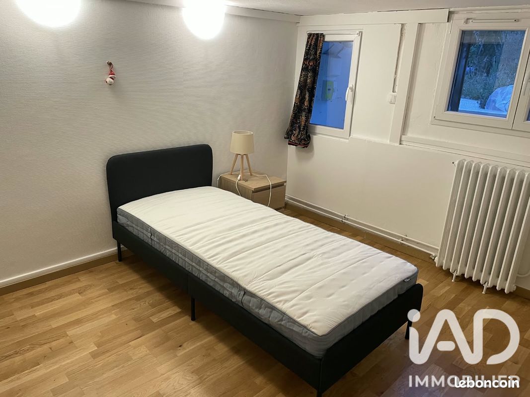 Maison 4 pièces 55 m² · aux Clayes-sous-Bois · 55 m² · 550 €/mois