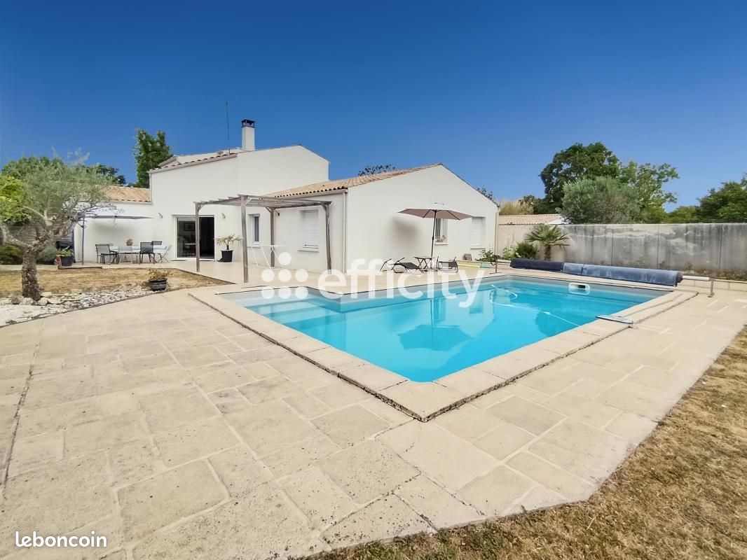 Maison 8 pièces 173 m² · à Lagord · 173 m² · 735 000 €