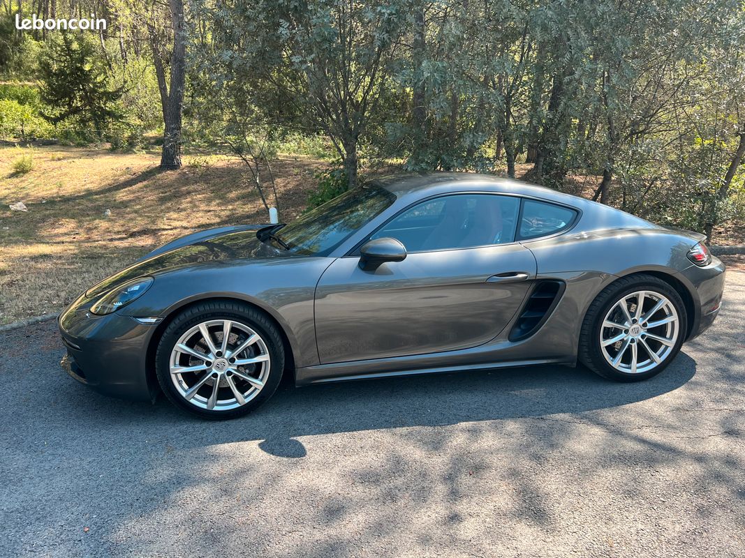 Porsche CAYMAN 2.0 300 (image 1)