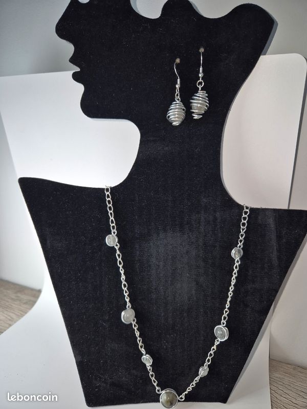 Collier en Labradorites (image 1)