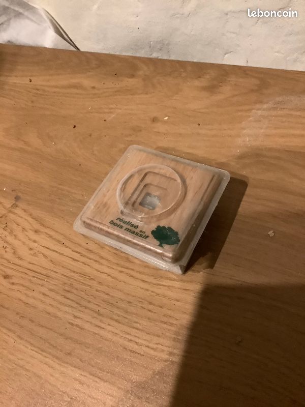 Prise RJ45 (image 1)