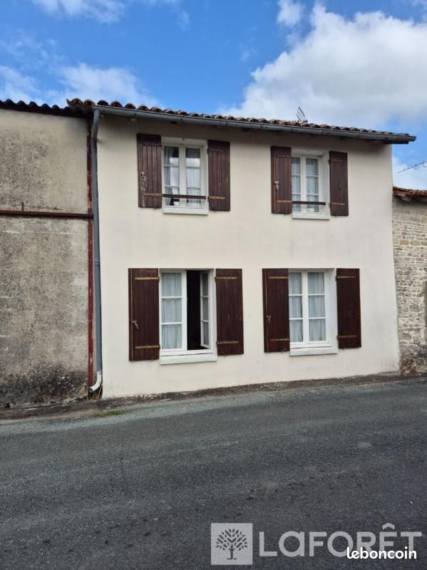 Maison 3 pièces 66 m² · à Authon-Ébéon · 66 m² · 65 000 €