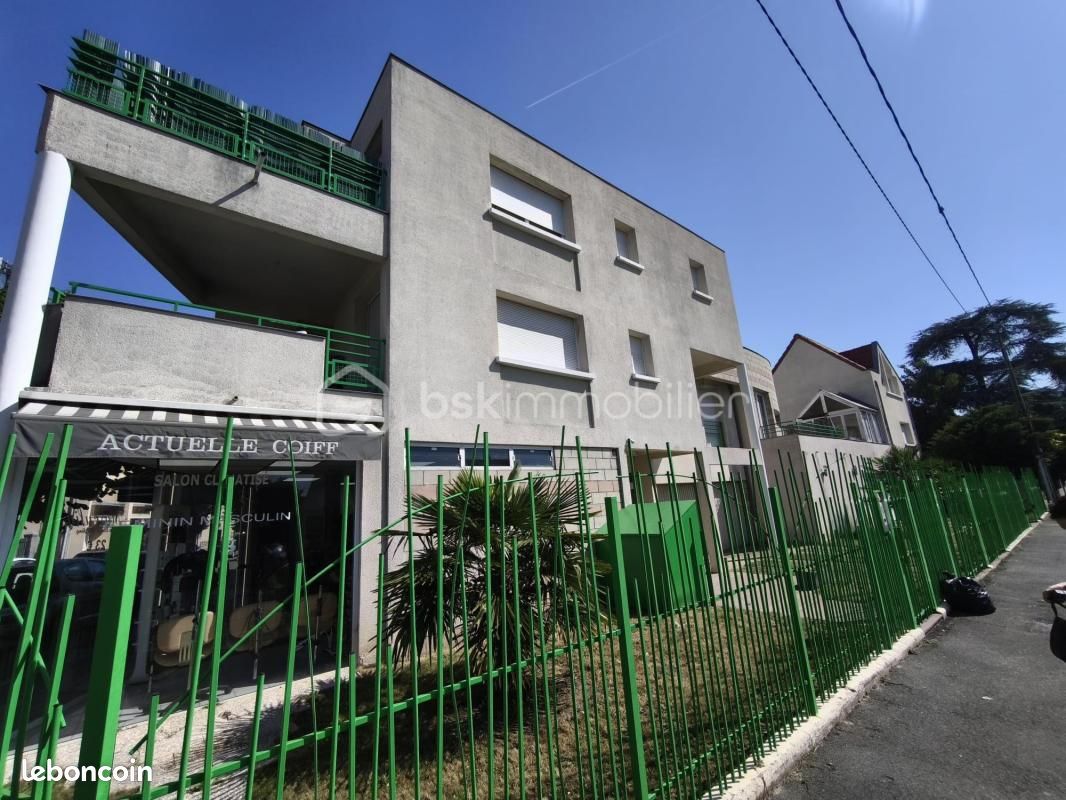 Immeuble 485 m² · à Villeparisis · 485 m² · 1 400 000 €