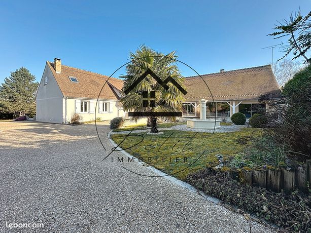 Propriété 9 pièces 293 m²