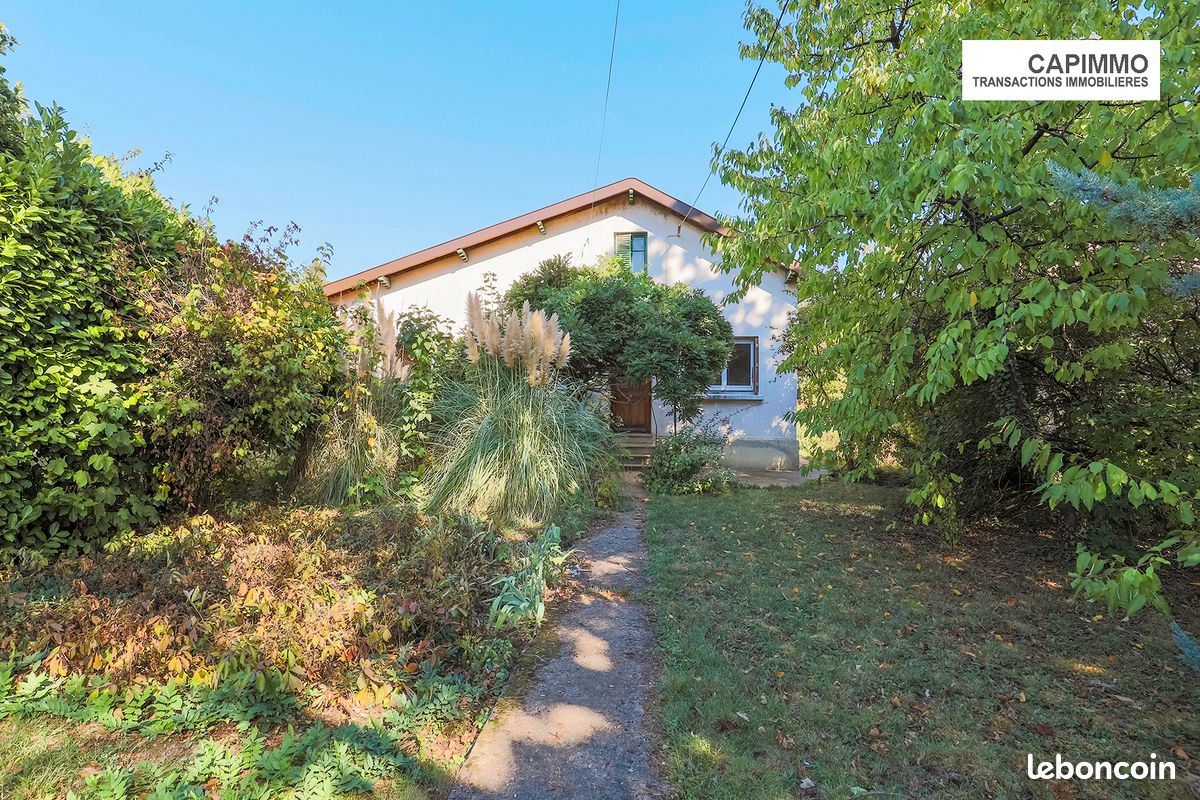 Maison 4 pièces 75 m² · à Saint-Genis-Laval · 75 m² · 420 000 €