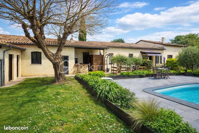 Propriété 10 pièces 360 m²