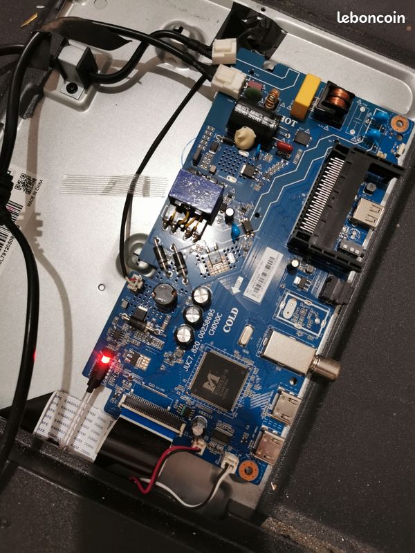MAIN BOARD / Carte Mere - JUC7.820.00195102 - Pour TV GRANDIN LD49CGB18 EUR 69,00 - FR