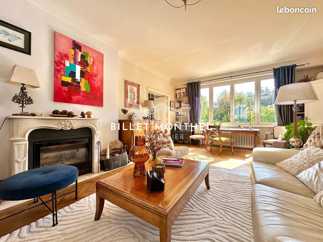 Maison 9 pièces 225 m² · à Montebourg · 225 m² · 630 000 €