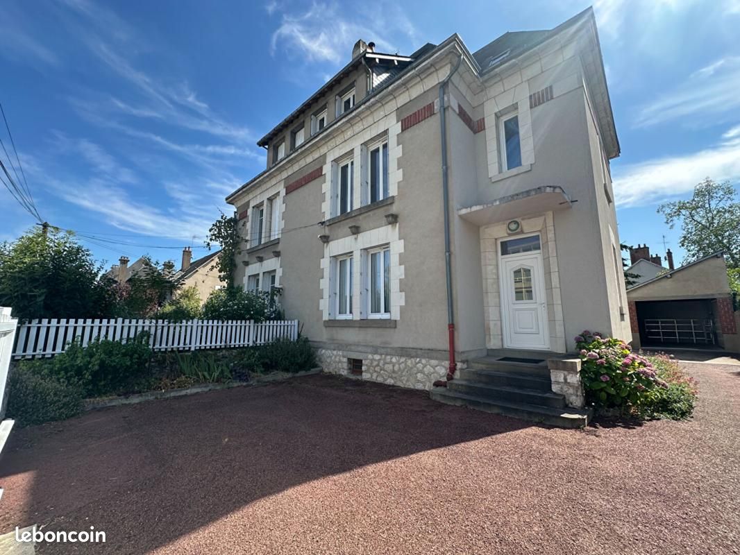 Maison 7 pièces 154 m² · à Blois · 154 m² · 378 900 €