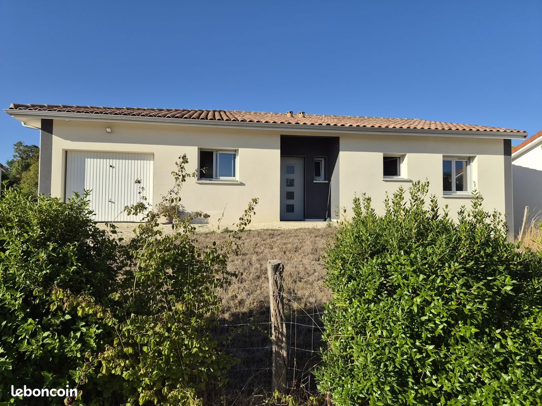 Maison 4 pièces 96 m² · à Castéra-Verduzan · 96 m² · 780 €/mois