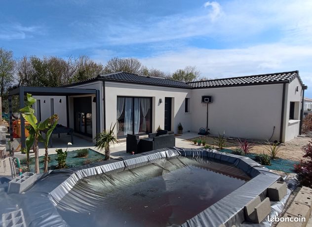 Maison contemporaine de 131m2 année 2023