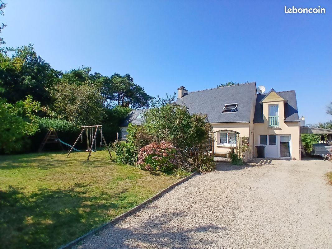 Maison 9 pièces 136 m² · à Coat-Méal · 136 m² · 337 000 €