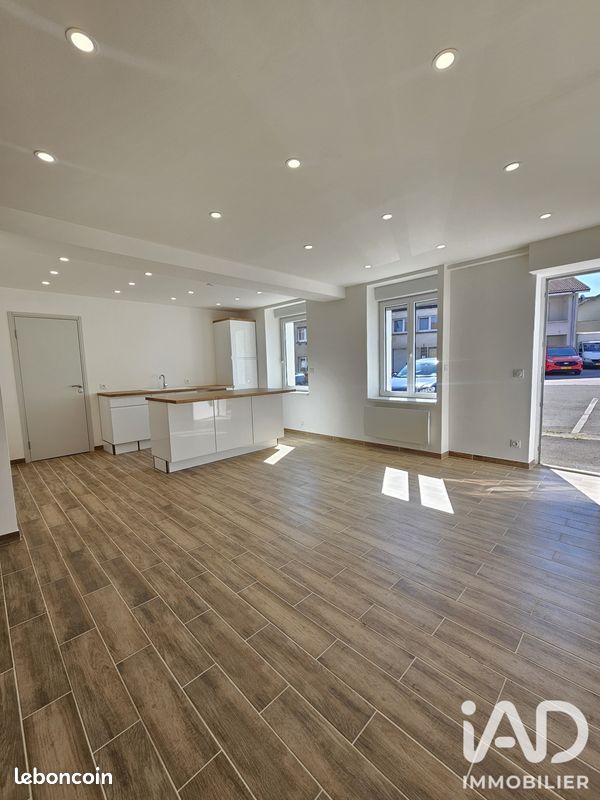 Appartement 4 pièces 90 m² · à Hussigny-Godbrange · 90 m² · 227 000 €