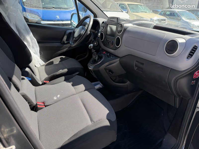 7075 HT Peugeot Partner 1.6 Blue HDi 120cv (image 4)