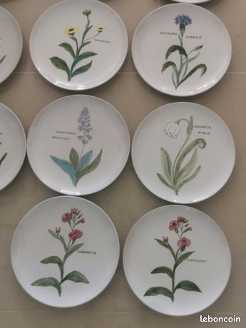 Grande assiette vintage italienne - décor floral peint à la main
