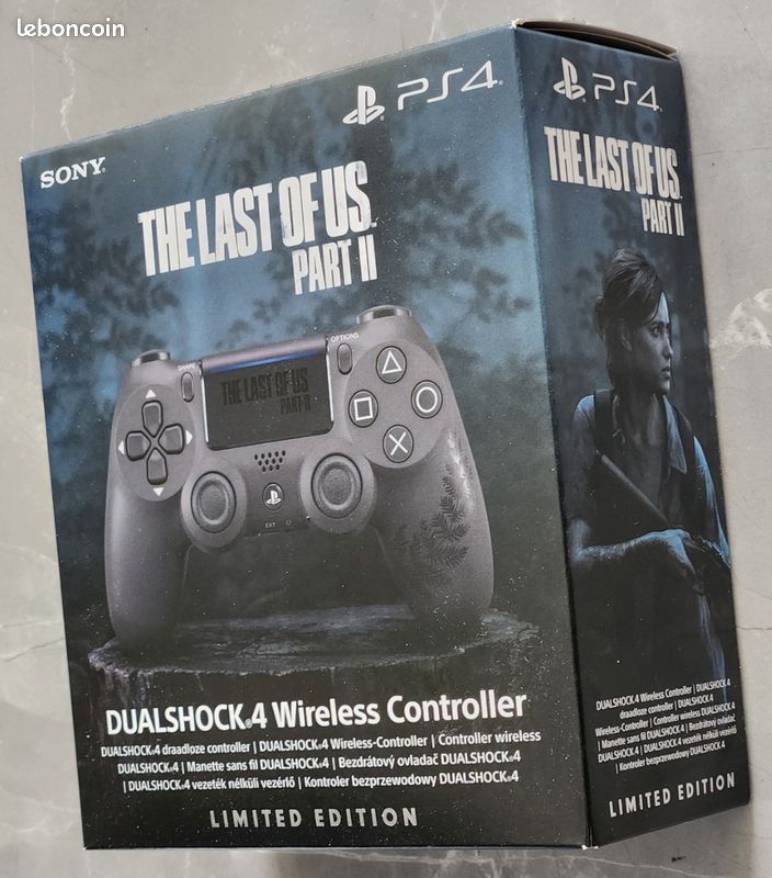 PS4 PRO 1TB ONLINE, 2 manettes originales, 2 Jeux: The Last Of Us Remastered et Gran Turismo Sport