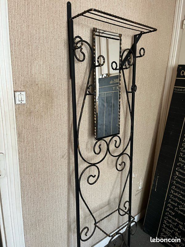 Vestiaire vintage d’entrée années 70 (image 2)
