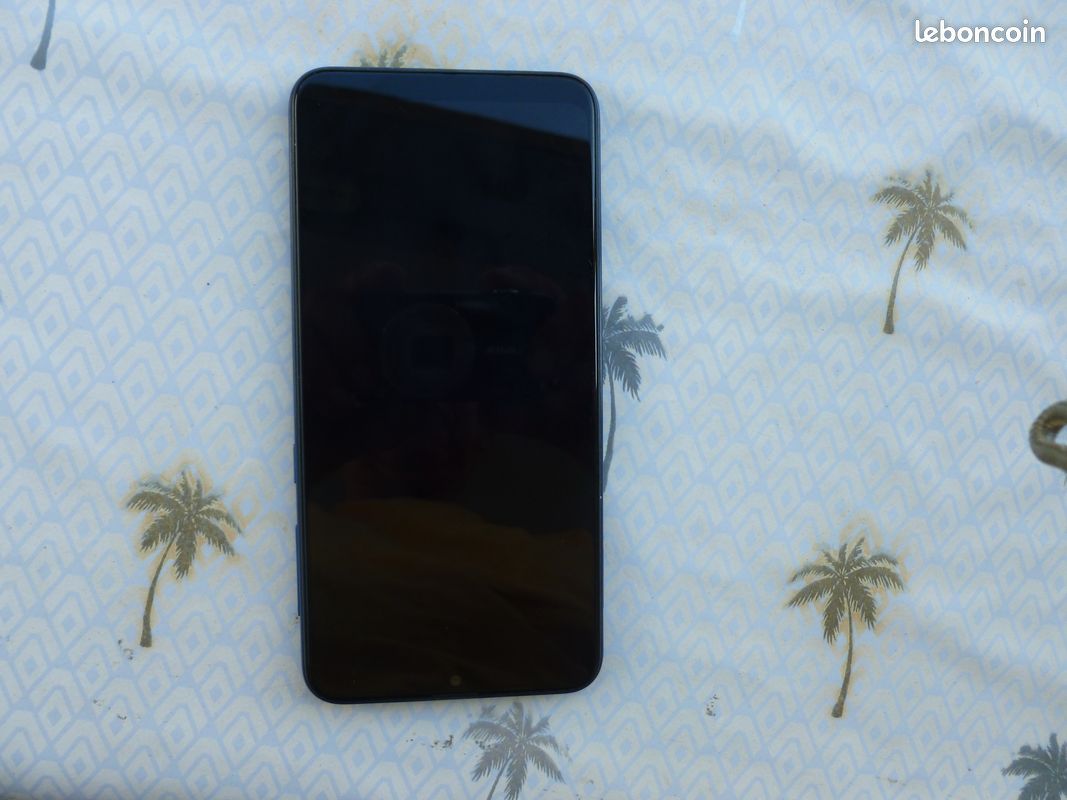 Vends Samsung A10 (image 1)