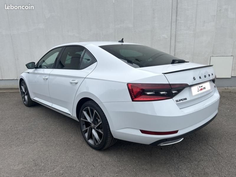 Skoda Superb 1.4 TSI PHEV 218ch Sportline DSG6 (image 4)