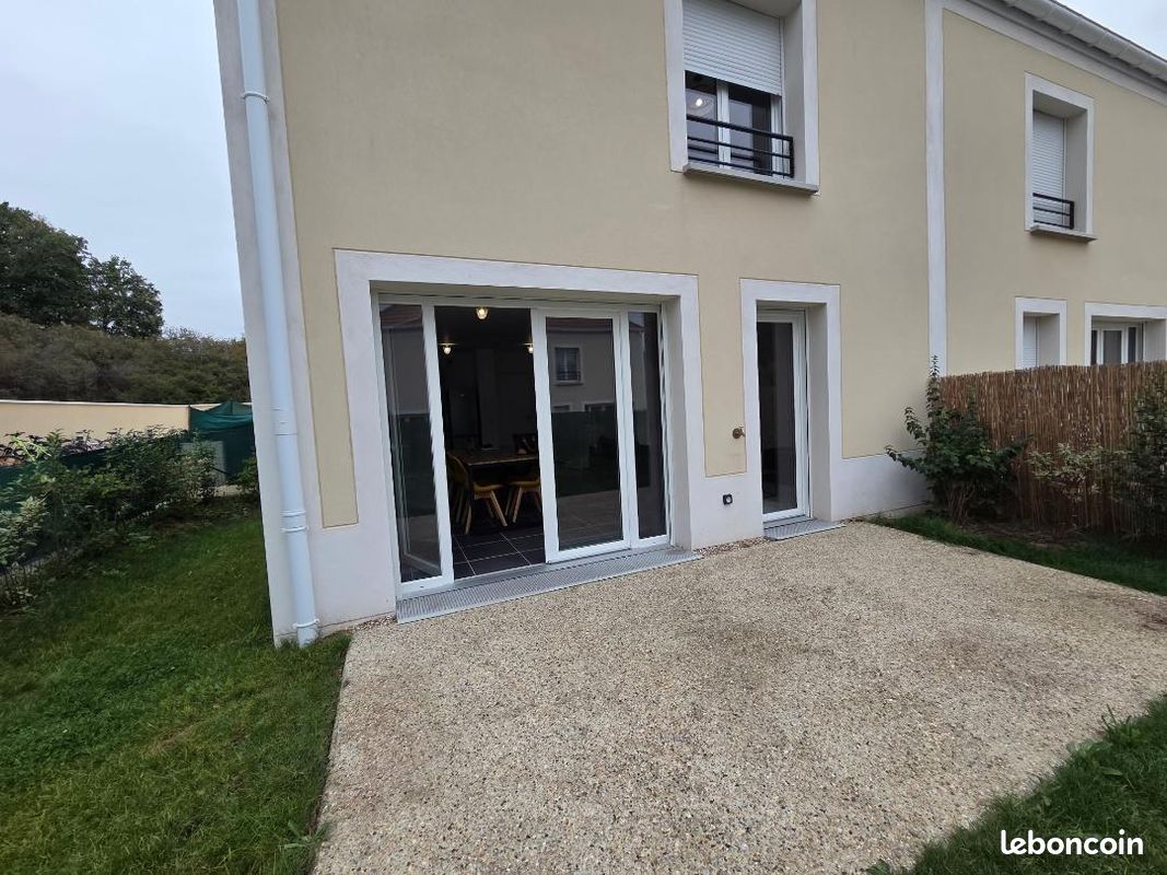 Appartement 4 pièces 78 m² · à Saint-Hilarion · 78,3 m² · 1 295 €/mois