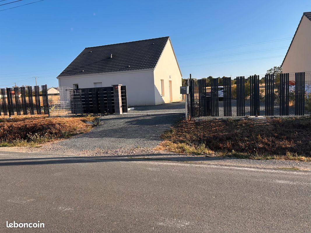 Maison 4 pièces 81 m² · à Le Magny · 81 m² · 150 000 €