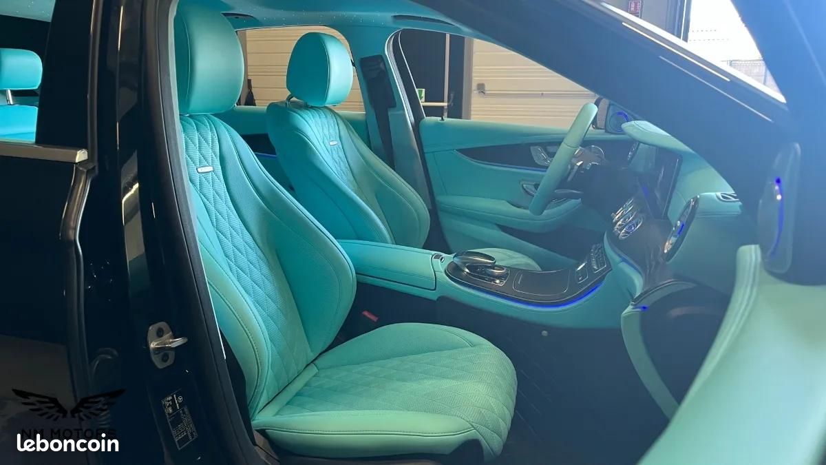 Mercedes Classe E 220 D 195 CV AMG LINE 4MATIC 9G-TRONIC BVA - INTERIEUR TIFFANY BLUE (image 19)