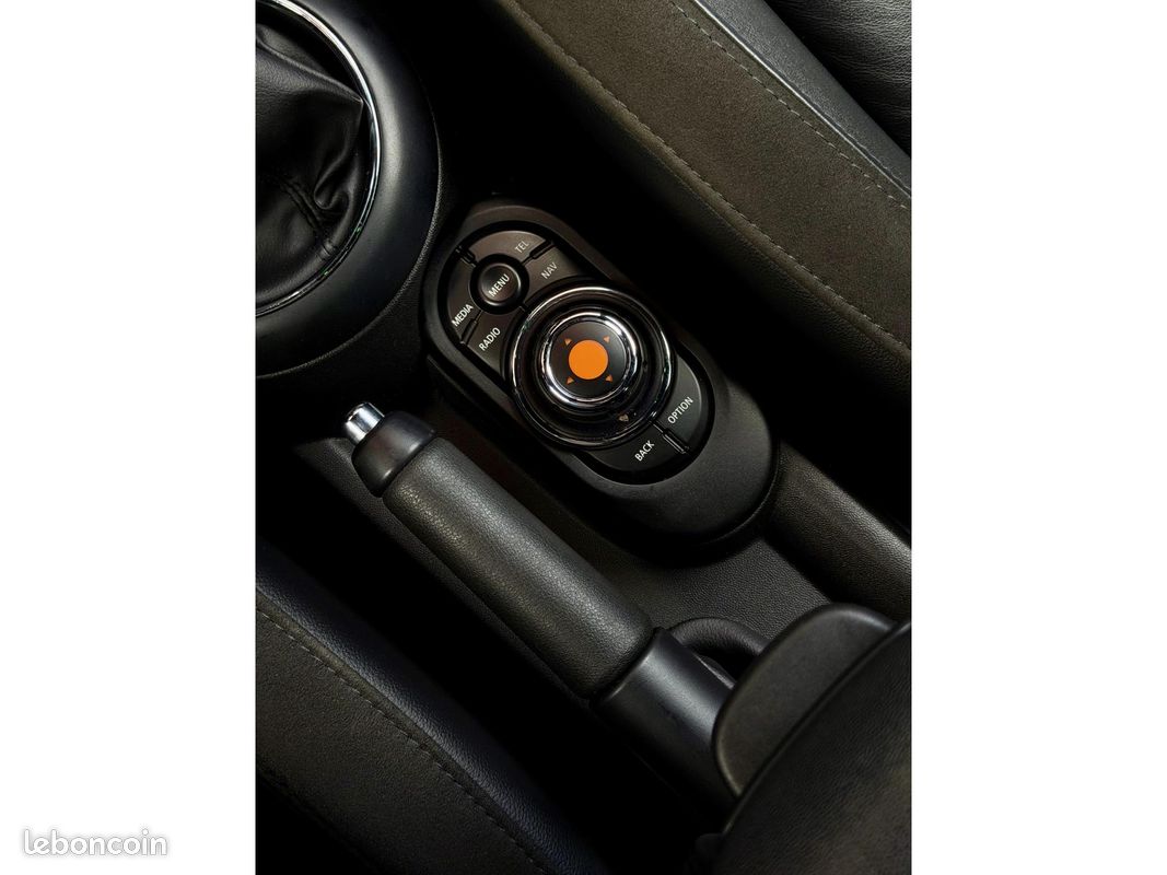 MINI COOPER S Seven 2.0 192 Pack Connected Cuir Cross Punch Tête Haute Garantie 1an (image 22)