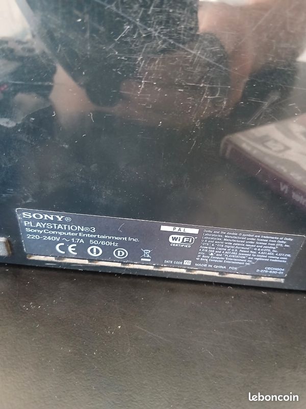 Ps3 fat avec un jeu et une manette (image 6)