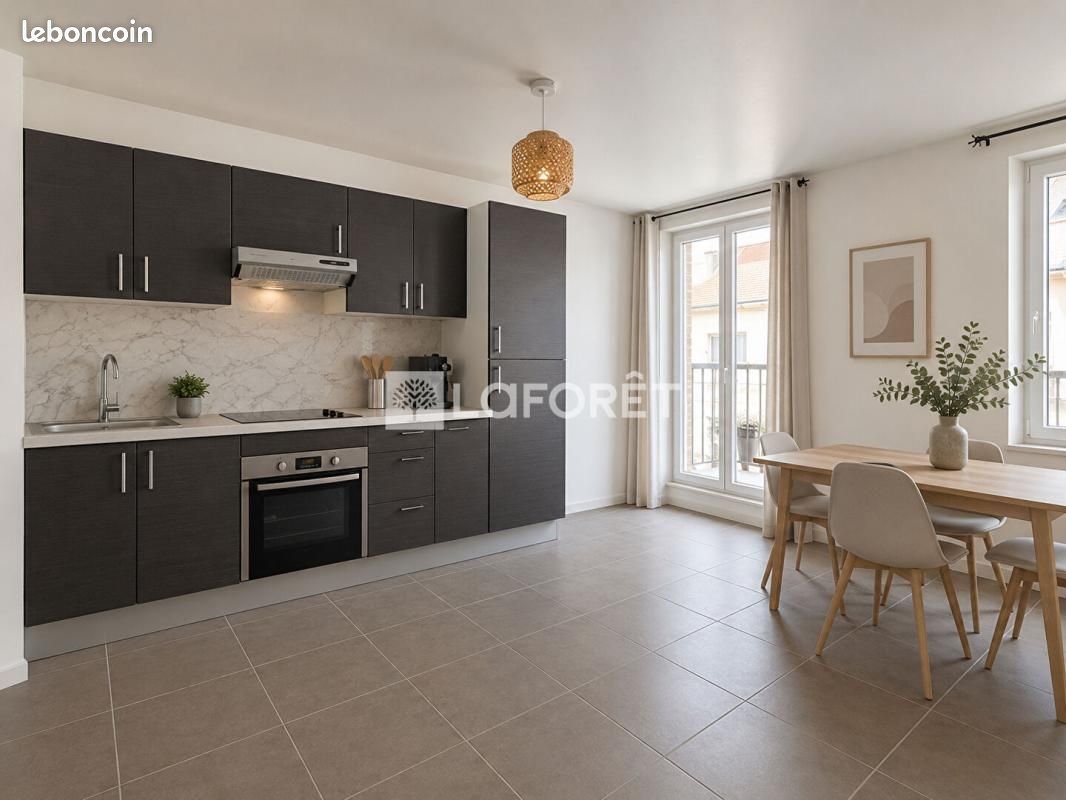 Appartement 3 pièces 60 m² · à Saint-Étienne · 60 m² · 70 000 €