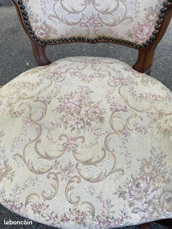 2 Fauteuils Cabriolet Louis XV en Bois Massif et Tissu Floral 1950 (image 3)