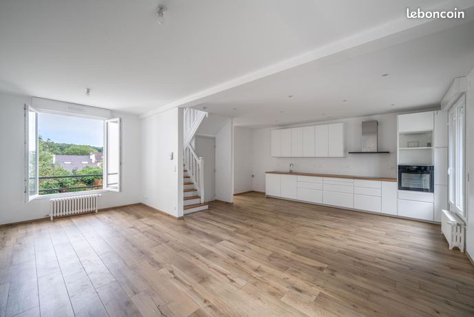 Maison 5 pièces 140 m²