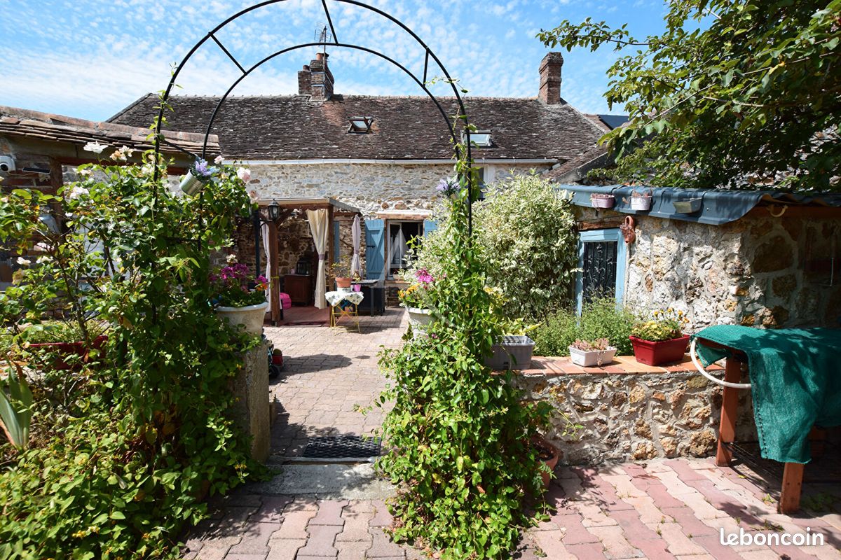 Maison 6 pièces 132 m² · à Donnemarie-Dontilly · 132 m² · 233 000 €