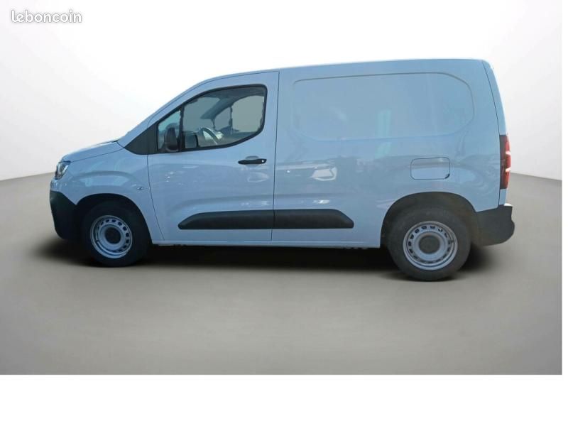 Citroen Berlingo Van M 650kg BlueHDi 100ch S&S Cabine Extenso 3 places Pack Driver Connect (image 2)