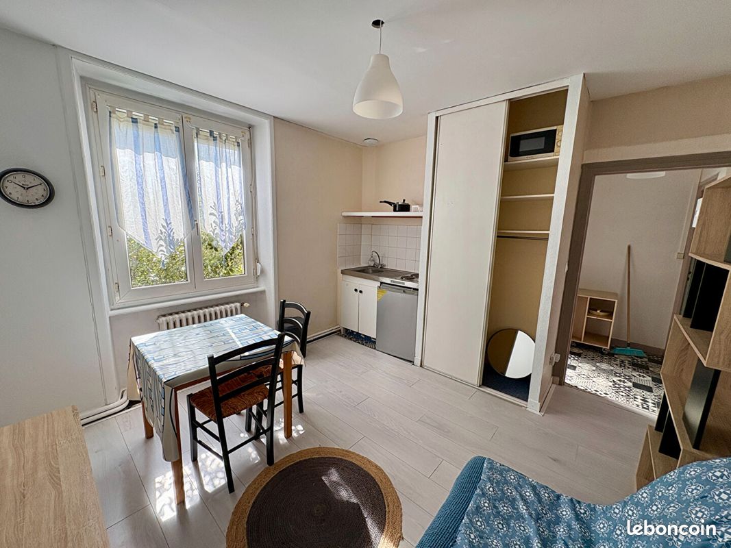 Studio 1 pièce 18 m² (image 1)