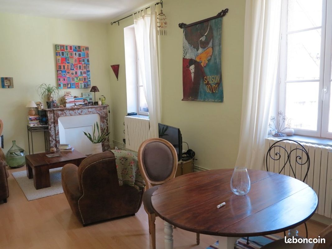 Appartement 3 pièces 70 m² · à Autun · 70 m² · 450 €/mois