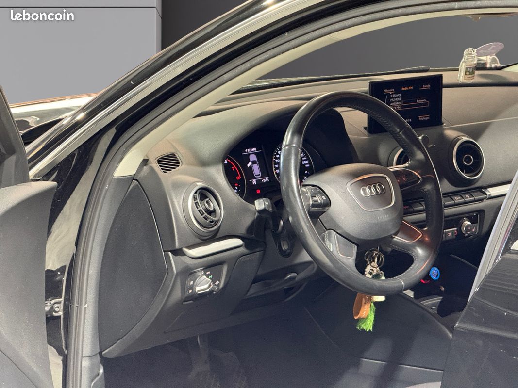 AUDI A3 Sportback 1.2 TFSI 110 AMBIANTE sièges chauffant clim bi-zone 110Ch Garantie 12 mois (image 9)